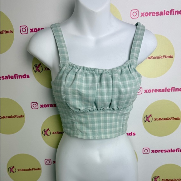 Hollister Mint Green Gingham Crop Top - Picture 2 of 6